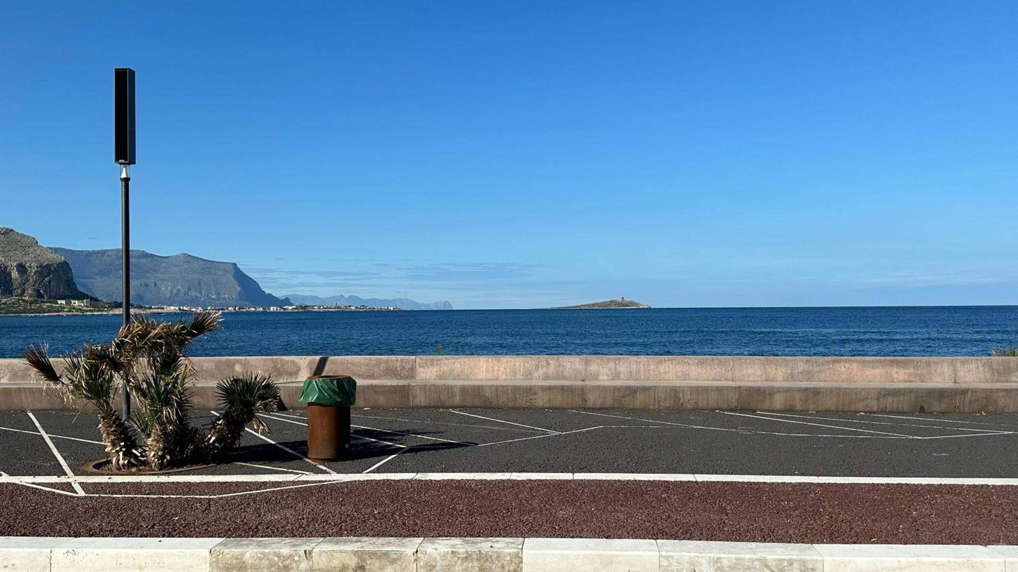 Apartamento Casa Punta Barcarello, Sferracavallo Fronte Mare E Tramonti Da Sogno, A Due Passi Dalla Splendida Di Mondello *